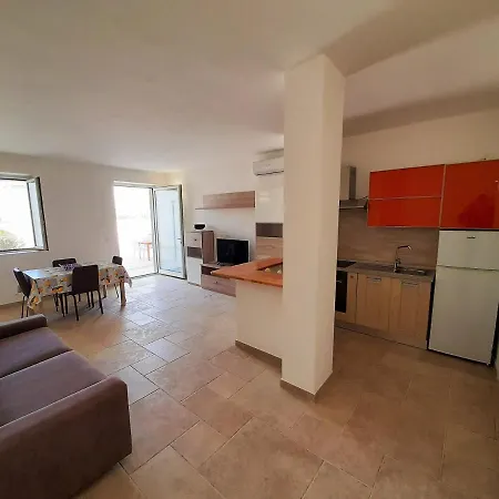 La Perla Bianca Lecce