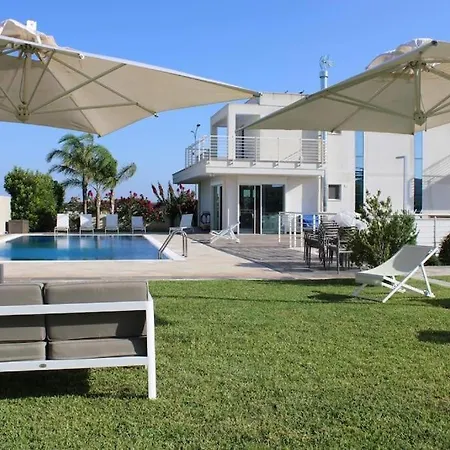 Apartment La Perla Bianca